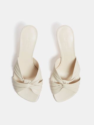 Antonia Kitten  / Ecru Leather