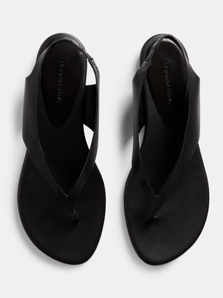 Le Monde Béryl - Langley Flat Thong, Black Leather