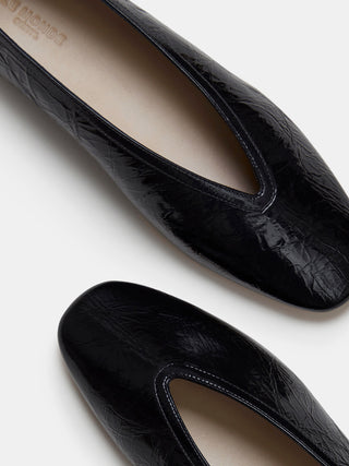 Le Monde Béryl - Luna Slipper Black Naplack Leather