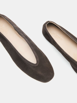 Luna Slipper / Pepper Suede