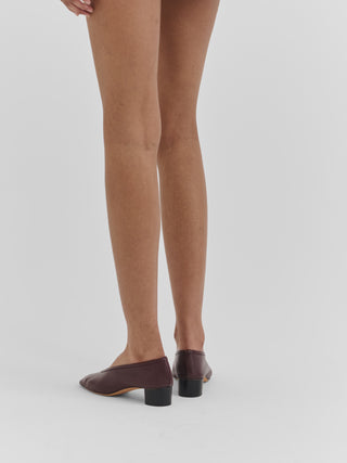 Luna Pump / Plum Leather