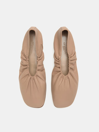 Mica Flat / Fawn Leather