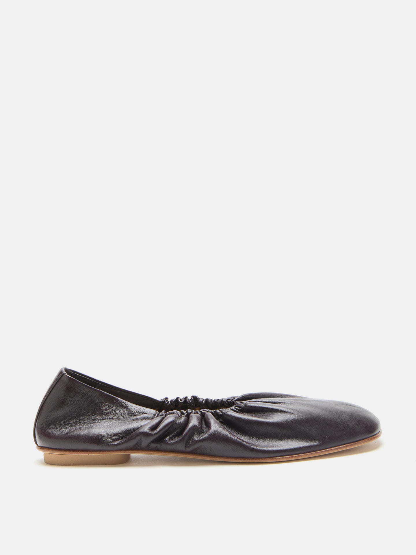 Mica Flat Leather