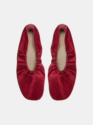 Le Monde Béryl - Mica Flat, Tomato Red Satin