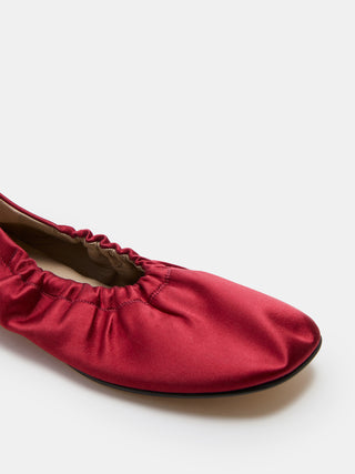 Le Monde Béryl - Mica Flat, Tomato Red Satin