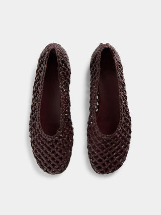 Le Monde Béryl - Mica Flat, Burgundy Knotted Leather