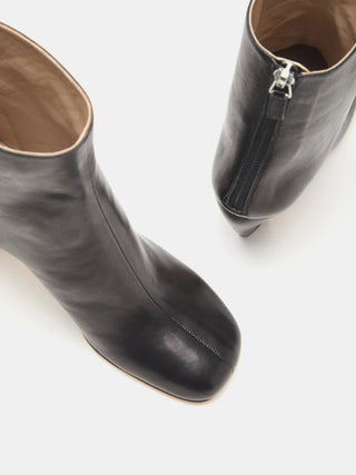 Mica Glove Boot / Black Leather