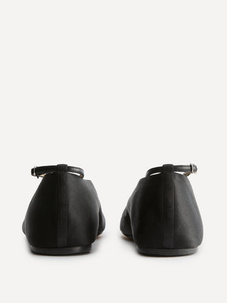 Olympia Slipper / Black Satin