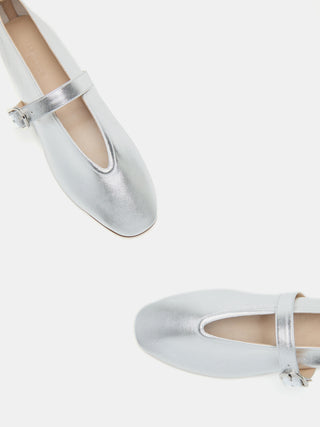 Stella Slipper / Metallic Silver Leather