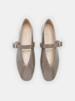 Stella Slipper / Taupe Patent Leather