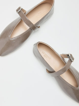Stella Slipper / Taupe Patent Leather