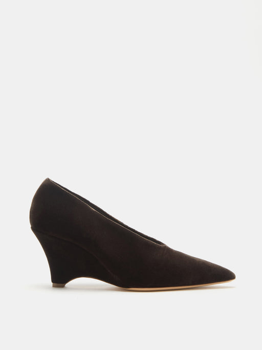 Victoria Decolette Wedge en velours