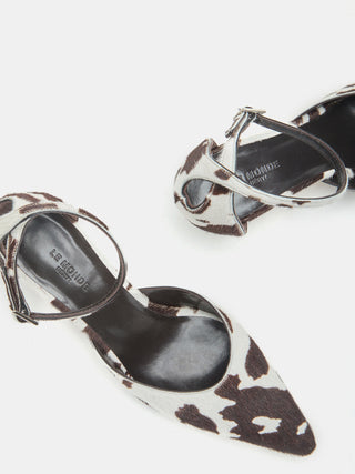 Victoria Kitten / Cow Calf Hair