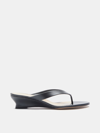 Micro Wedge Thong / Black Leather