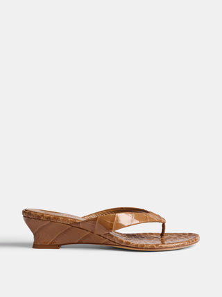 Micro Wedge Thong / Brown Croc Effect Leather