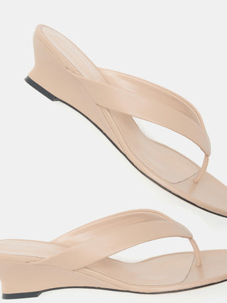 Le Monde Béryl - Micro Wedge Thong Sandal, Fawn Leather